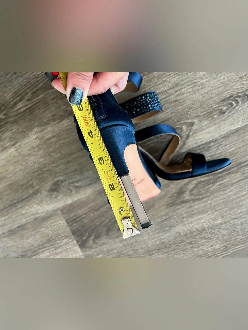 BCBGMAXAZRIA Navy Satin Crystal Heels Size 6 (100% Crystals Intact) + Dust Bag